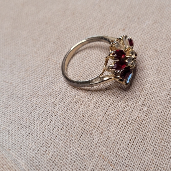 Vintage Cocktail Ring Size 9 - Picture 9 of 16